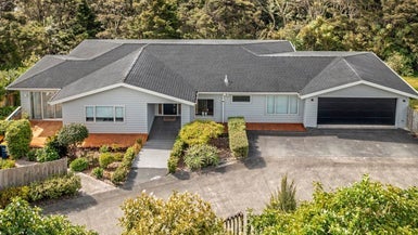 41C Wicklam Lane, Greenhithe, Auckland - Carousel 1