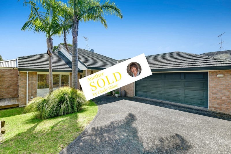 4 Tiller Court, Gulf Harbour, Whangaparaoa - Carousel 1