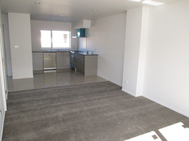 4/61 York Street, Hamilton East, Hamilton - Carousel 2