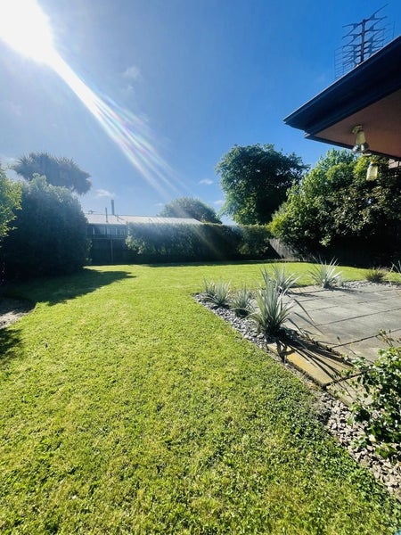 20 Ballymena Drive, Belfast, Christchurch - Carousel 2
