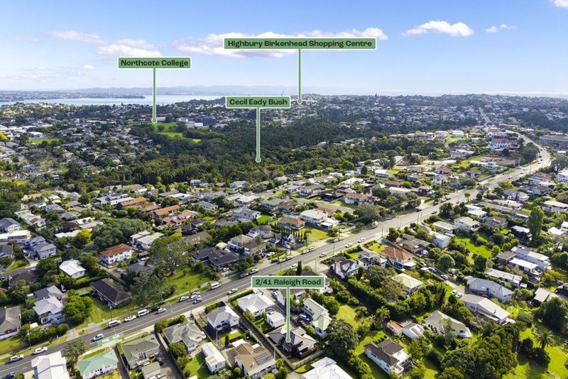 2/41 Raleigh Road, Northcote, Auckland - Carousel 17