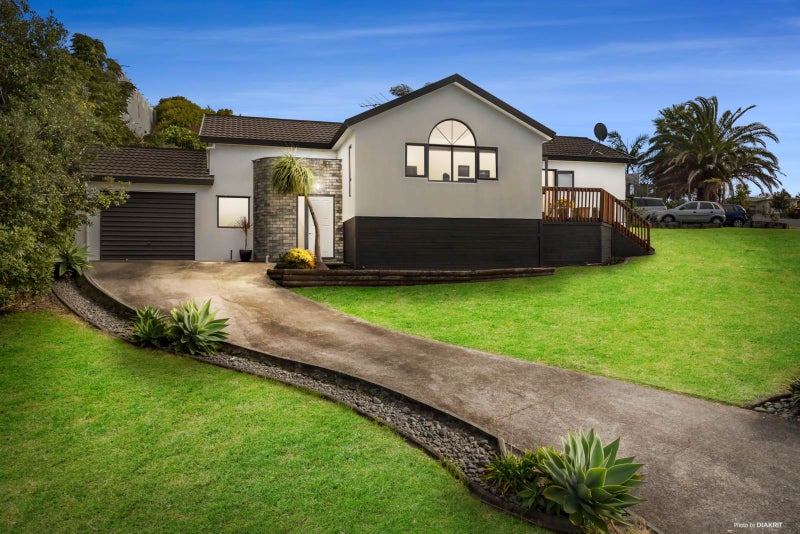 31 Kestrel Heights, Arkles Bay, Whangaparāoa - Carousel 1