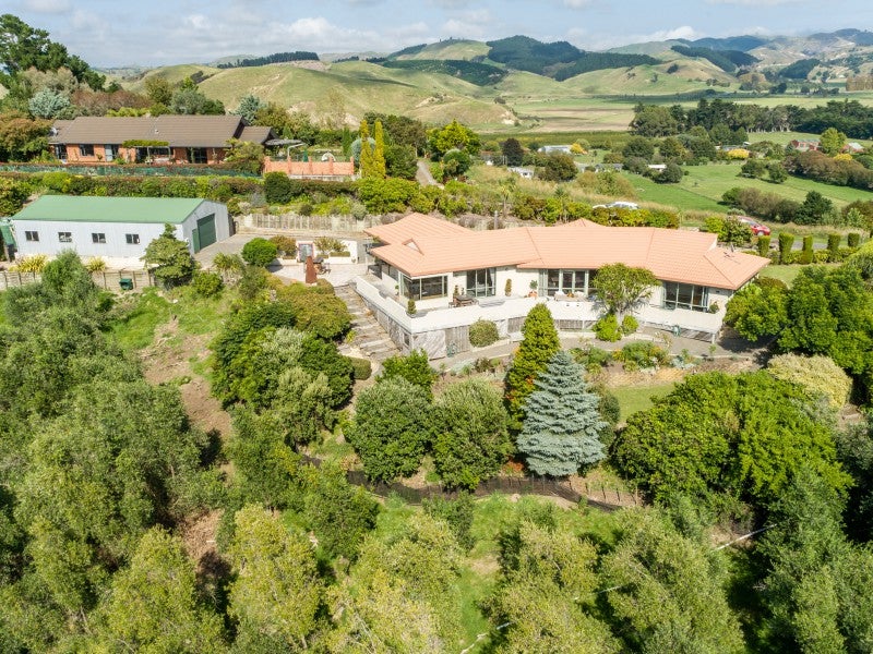 87 Hill Road, Bay View, Napier - Carousel 21