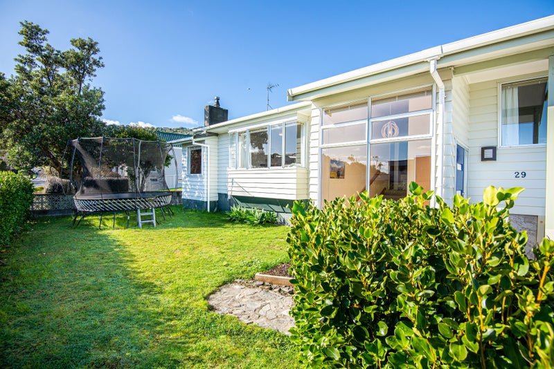 29 Tweed Road, Papakowhai, Porirua - Carousel 2