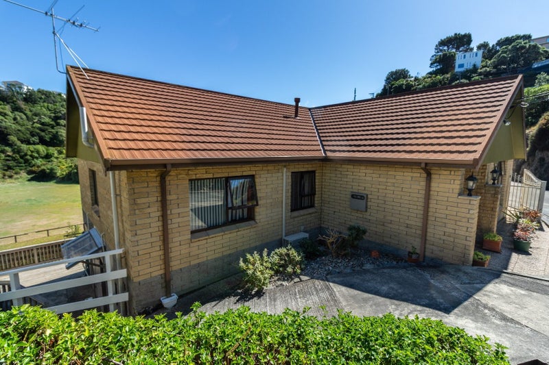 56 Houghton Bay Road, Houghton Bay, Wellington - Carousel 24
