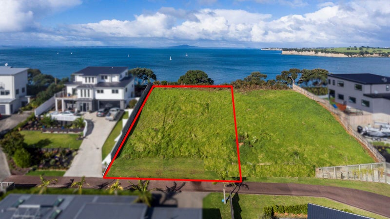 53 Hawaiian Parade, Arkles Bay, Whangaparāoa - Carousel 1