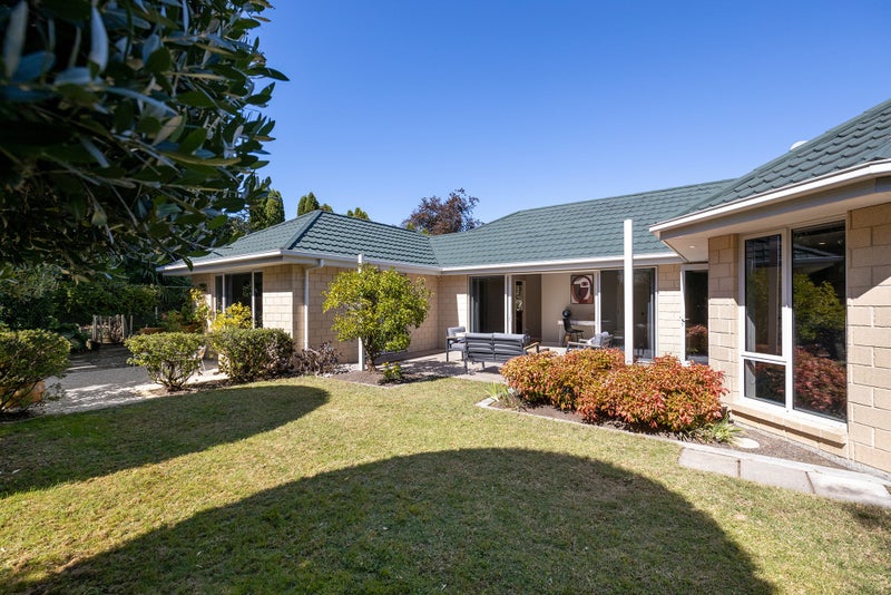 2 Karo Place, Motueka - Carousel 1