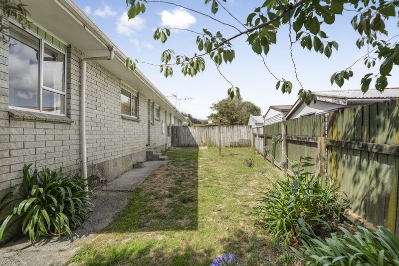 13A Berkeley RD, ARAKURA, WAINUIOMATA - Carousel 13