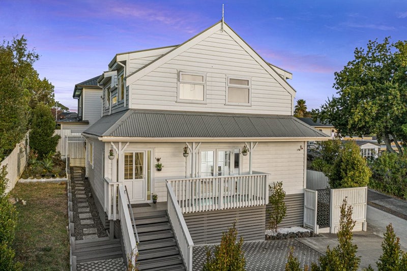 13 Kyle Road, Greenhithe, Auckland - Carousel 2