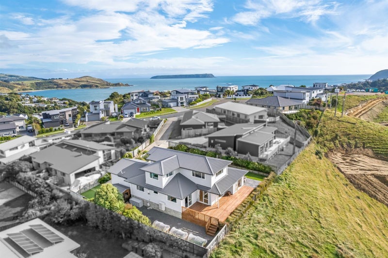 46 Mo Street, Camborne, Porirua - Carousel 2