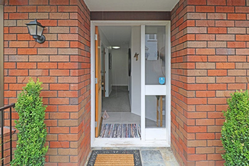 2/34 Garden Road, Avalon, Lower Hutt - Carousel 2