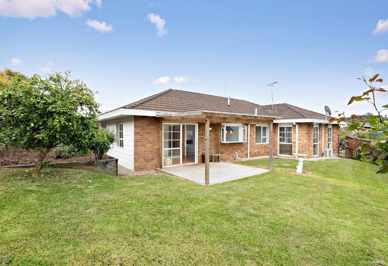 23 Centorian Drive, Windsor Park, Auckland - Carousel 2