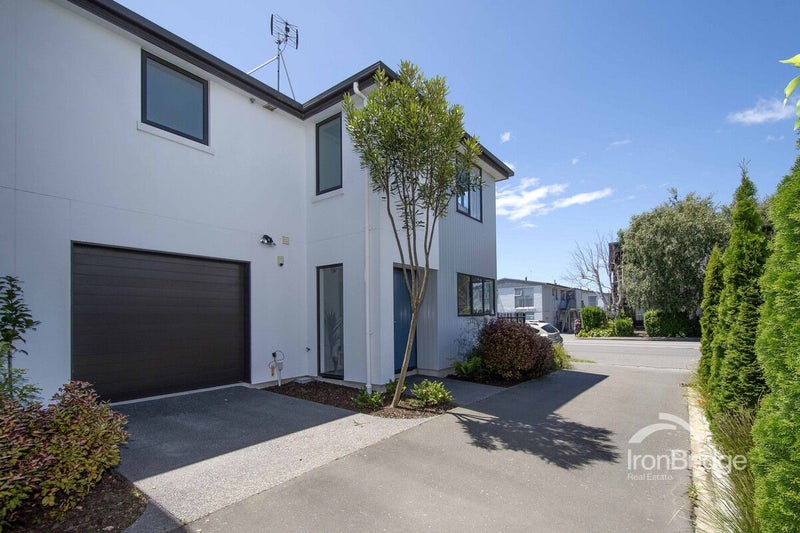 4/139 Stanmore Road, Linwood, Christchurch - Carousel 1