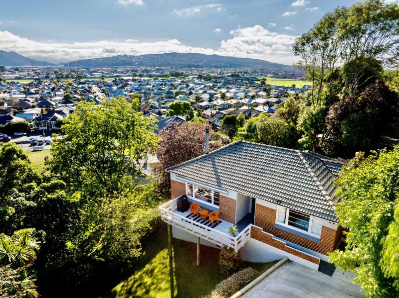 45 Easther Crescent, Kew, Dunedin - Carousel 2