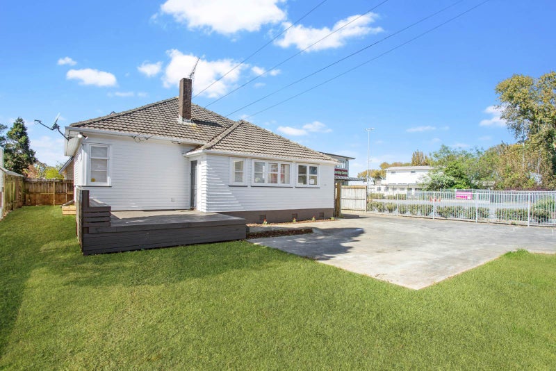 54 Somerset Road, Mount Roskill, Auckland - Carousel 2