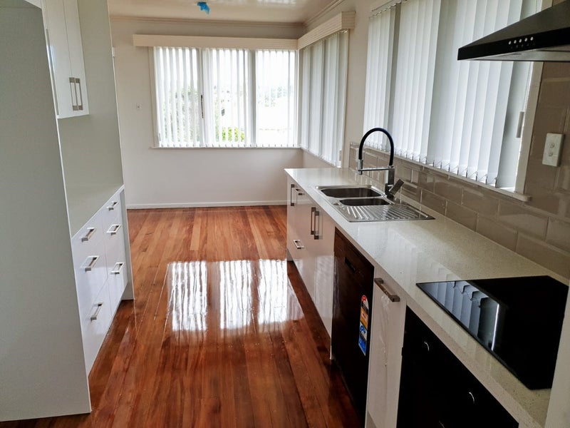 13 Geneva Place, Blockhouse Bay, Auckland - Carousel 2