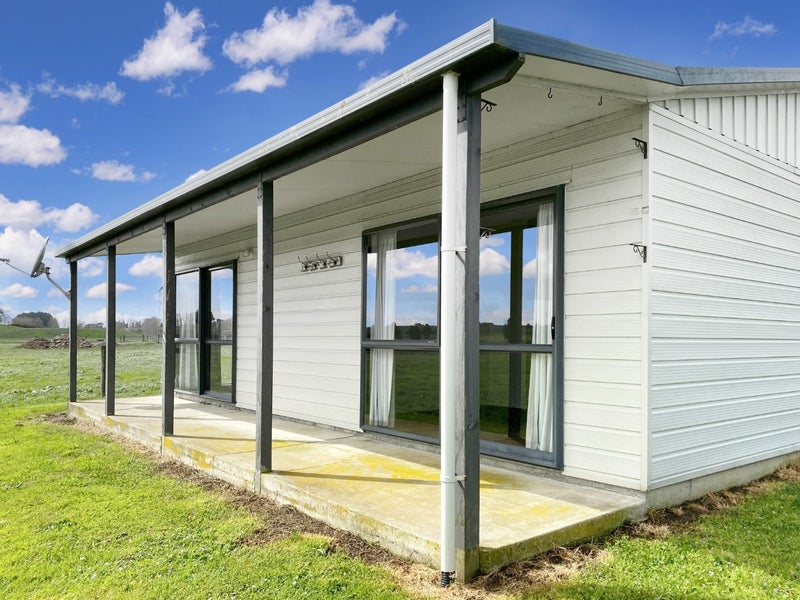 1288 Kakaramea Road, Ngahinapouri - Carousel 1