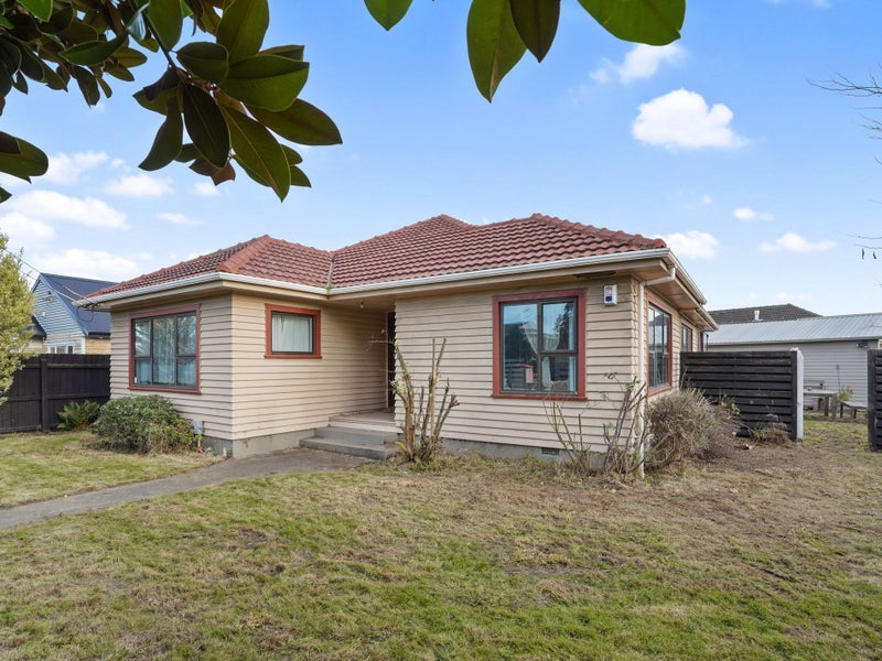 19 Philpotts Road, Mairehau, Christchurch - Carousel 1