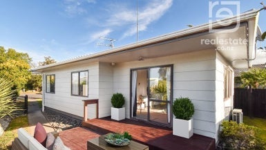 2 Corinth Place, Sunnybrook, Rotorua - Carousel 1