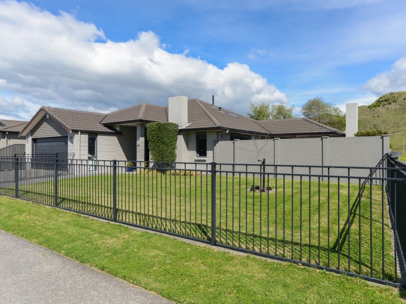 87 Merlot Drive, Greenmeadows, Napier - Carousel 1