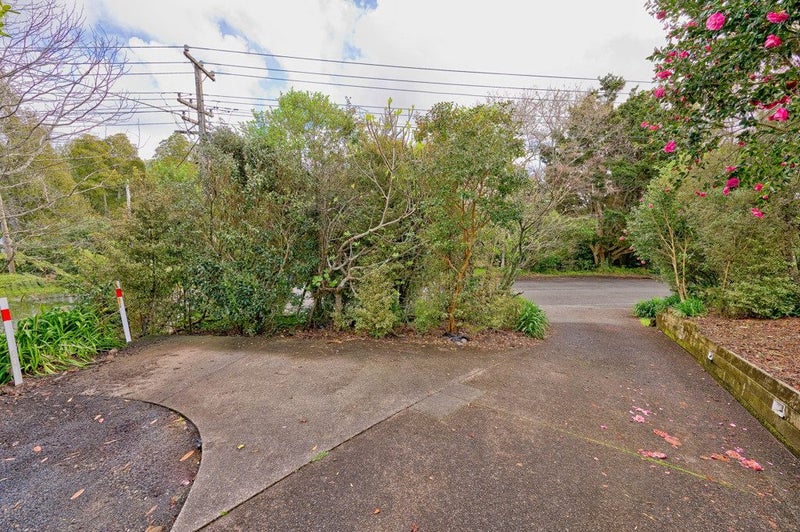 772 West Coast Road, Oratia, Auckland - Carousel 24