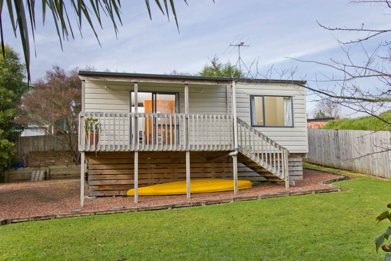 1/51D Forest Hill Road, Henderson, Auckland - Carousel 2