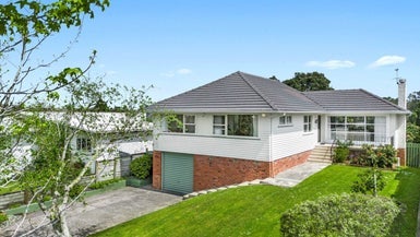 43 Thatcher Street, Mission Bay, Auckland - Carousel 1