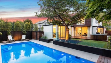 11 Heathfield Avenue, Fendalton, Christchurch - Carousel 1