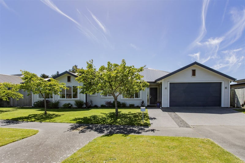 41 Euphrasie Drive, Aidanfield, Christchurch - Carousel 1