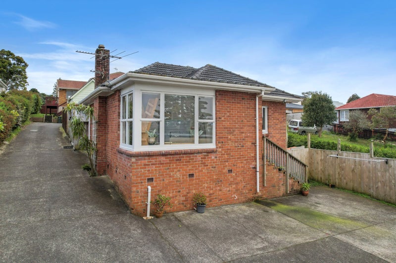 32 Tiverton Road, Avondale, Auckland - Carousel 1