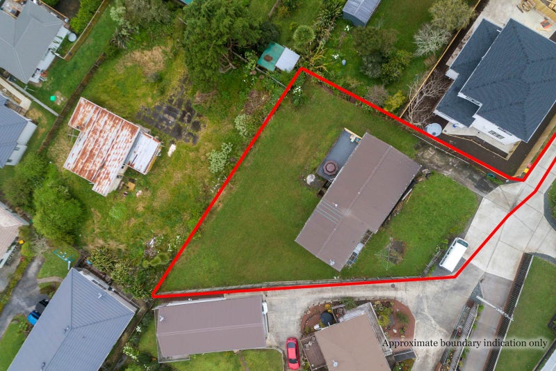 89A Awaroa Road, Sunnyvale, Auckland - Carousel 1