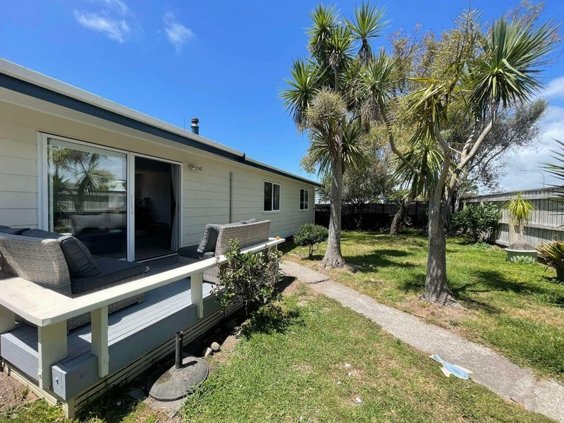 35A Hartford Avenue, Papamoa Beach, Papamoa - Carousel 1