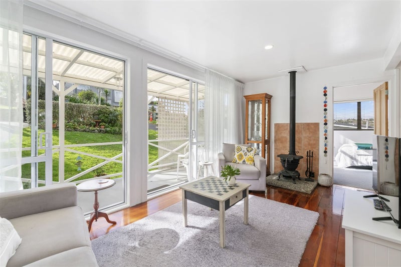 27 Langton Road, Stanmore Bay, Whangaparaoa - Carousel 1