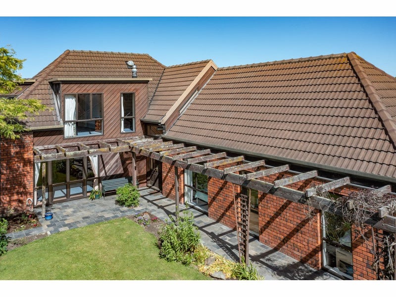 30 Derenzy Place, Avonhead, Christchurch - Carousel 1
