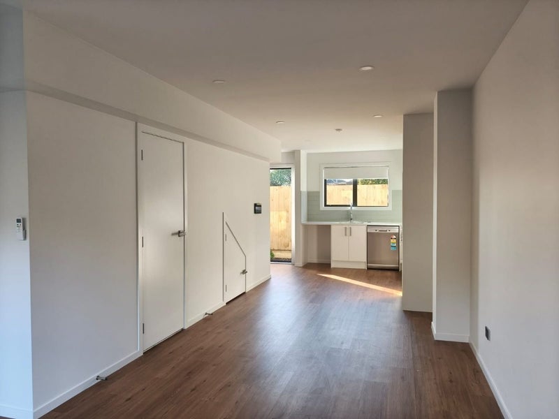 5/364 Main Road, Huapai, Kumeu - Carousel 2