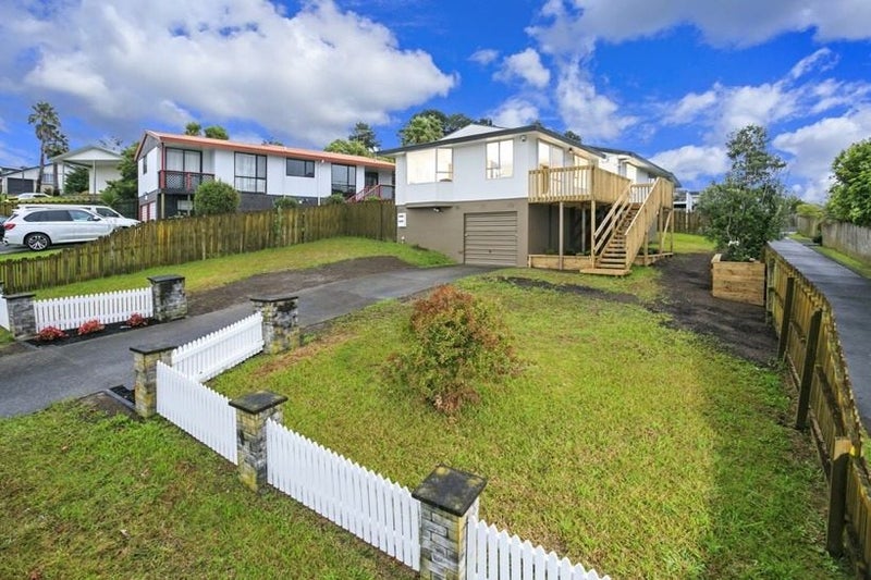 9 Jumento Place, Unsworth Heights, Auckland - Carousel 2