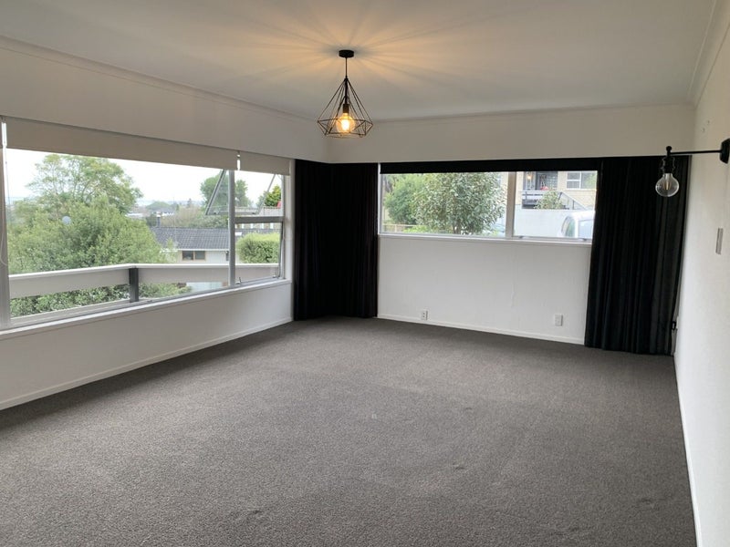 418 Otumoetai Road, Otumoetai, Tauranga - Carousel 2