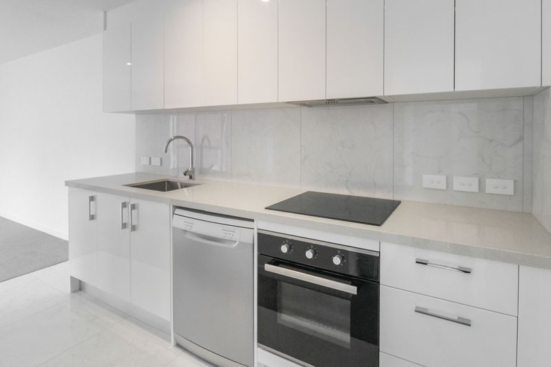 301/3 Potiki Place, Glen Innes, Auckland - Carousel 2