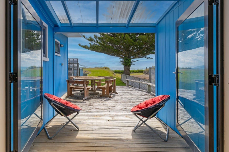 119 Jetty Road, Castlepoint, Tīnui - Carousel 2