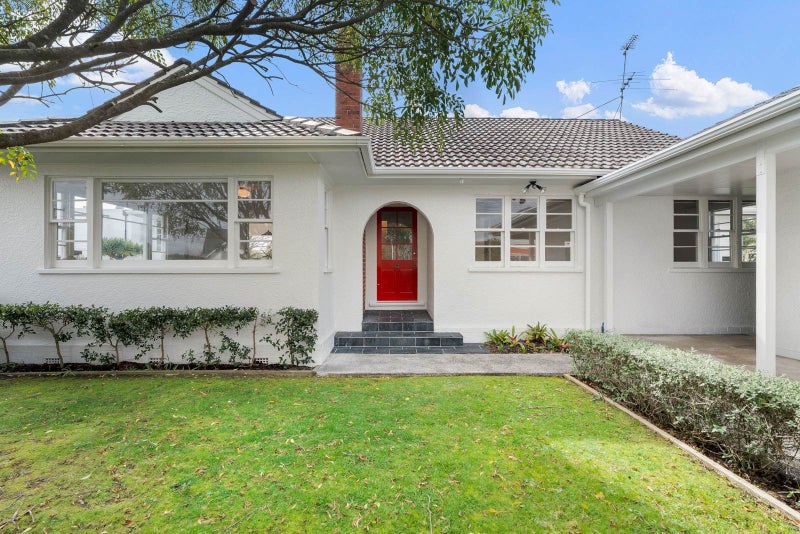 96 St Heliers Bay Road, Saint Heliers, Auckland - Carousel 1