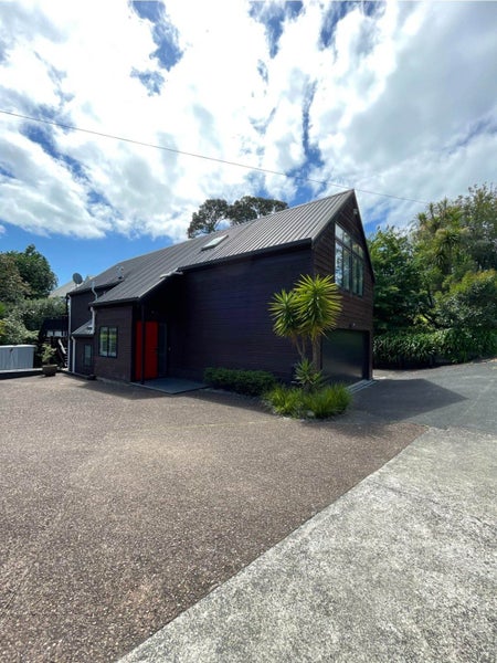 35B Selwyn Avenue, Mission Bay, Auckland - Carousel 2