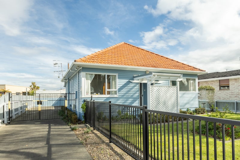 35 Douglas Mclean Avenue, Marewa, Napier - Carousel 17