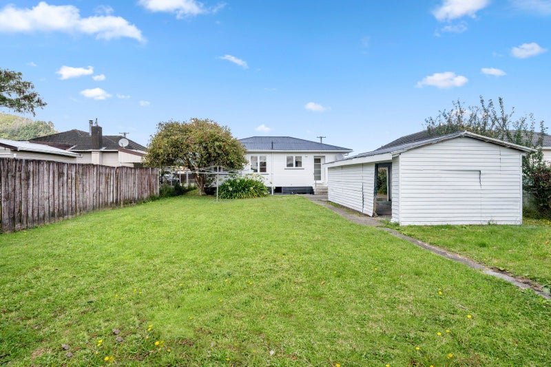 10 Bythell Street, Wainuiomata, Lower Hutt - Carousel 15