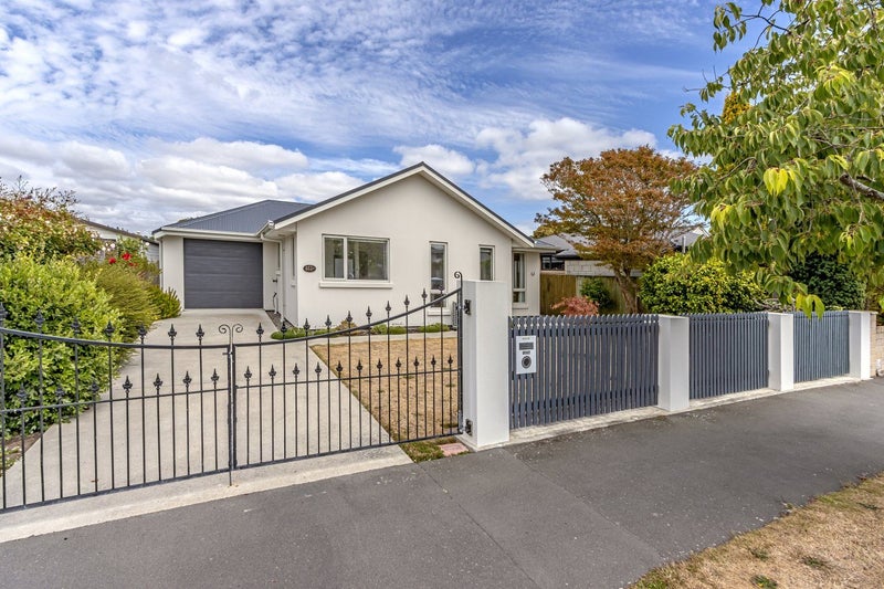 463A Bower Avenue, Parklands, Christchurch - Carousel 1