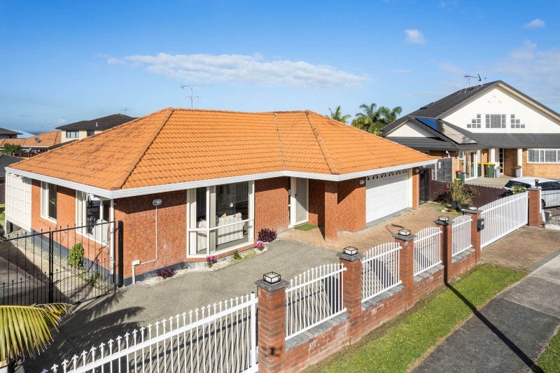 16 Rathmar Drive, Manurewa, Auckland - Carousel 2