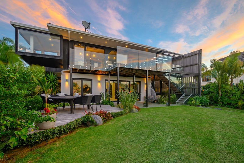 46 Bramley Drive, Farm Cove, Auckland - Carousel 1