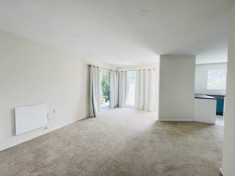 34A Greenhaven Avenue, Opaheke, Papakura - Carousel 2