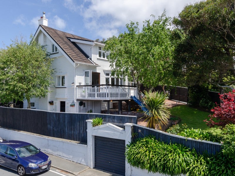 5 Rodrigo Road, Kilbirnie, Wellington - Carousel 1