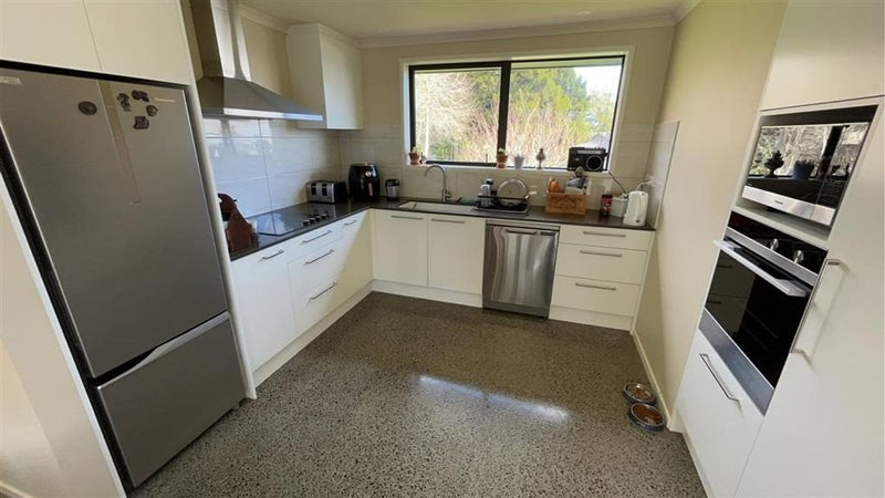 489 Whitford Road, Howick - Carousel 2