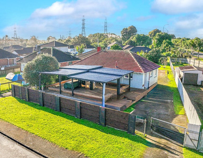3 Wymondley Road, Otara, Auckland - Carousel 1